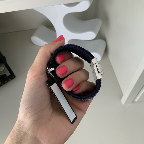 JACQUELINE KENT Denim Crystal Turn Lock Silver Statement Cuff Bracelet BRAND NEW - Picture 6 of 16